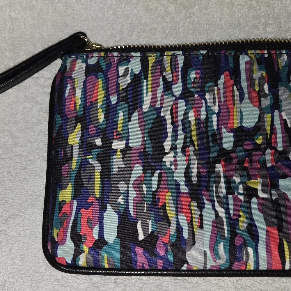 Vera Bradley Multicolor Clutch Wristlet - Picture 3 of 9